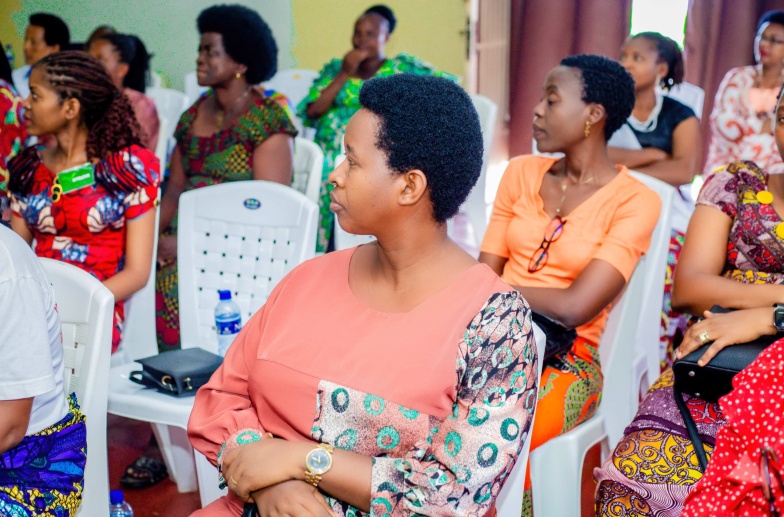 Participantes au forum des femmes travailleuses de la COSYBU